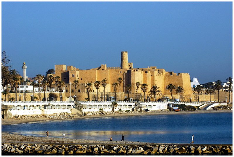 summer vacation: ribat monastir